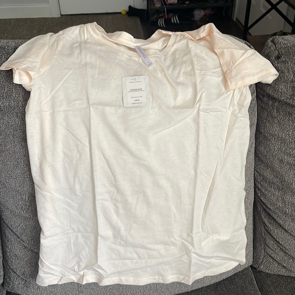 Fabletics cotton tee size L/10